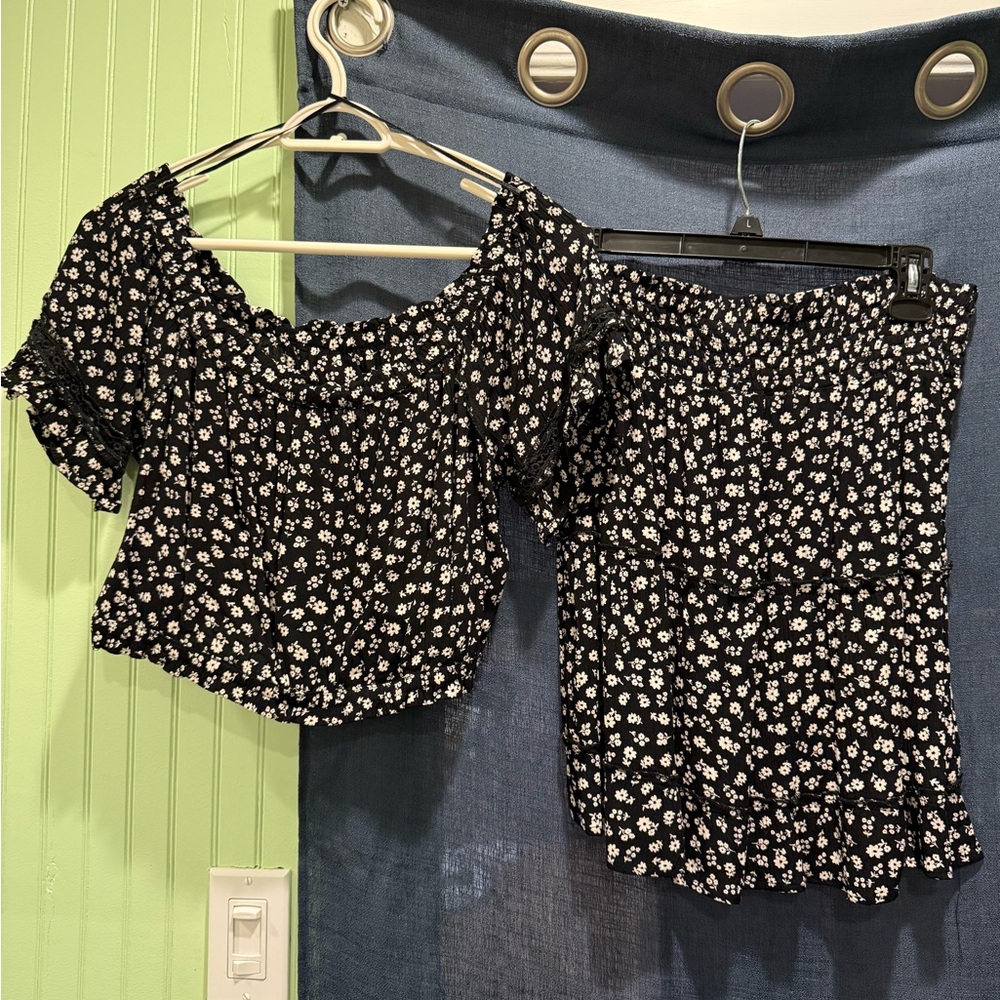 Pink Rose Black and White Floral Mini Skirt